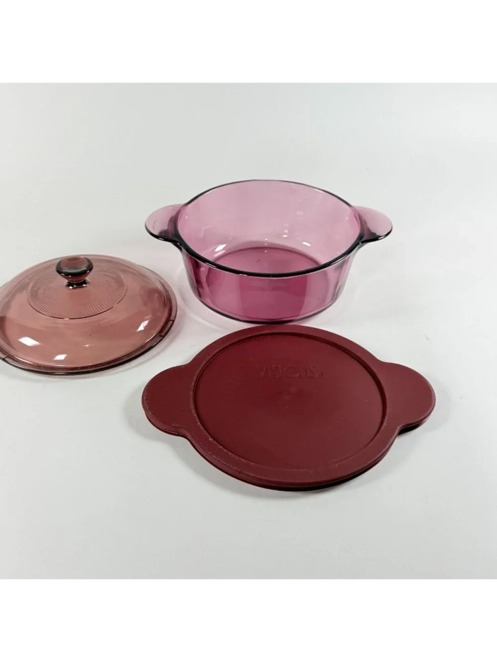 Visions 1.5L Cranberry Casserole Dish With Lid & Plastic Cover 1148